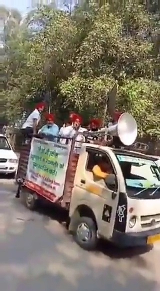 A video of a campaign by ex-servicemen from Punjab, urging citizens to not vote for AAP ahead of the recently held bypoll in Adampur, Haryana, is being falsely claimed to be for the upcoming Gujarat polls.