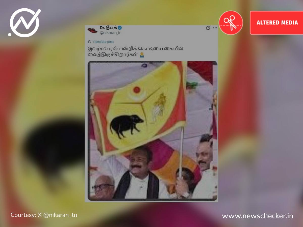 வைகோ கைகளில் பன்றிக்கொடியை பிடித்திருப்பதாகப் பரவும் புகைப்படம் உண்மையானதா?